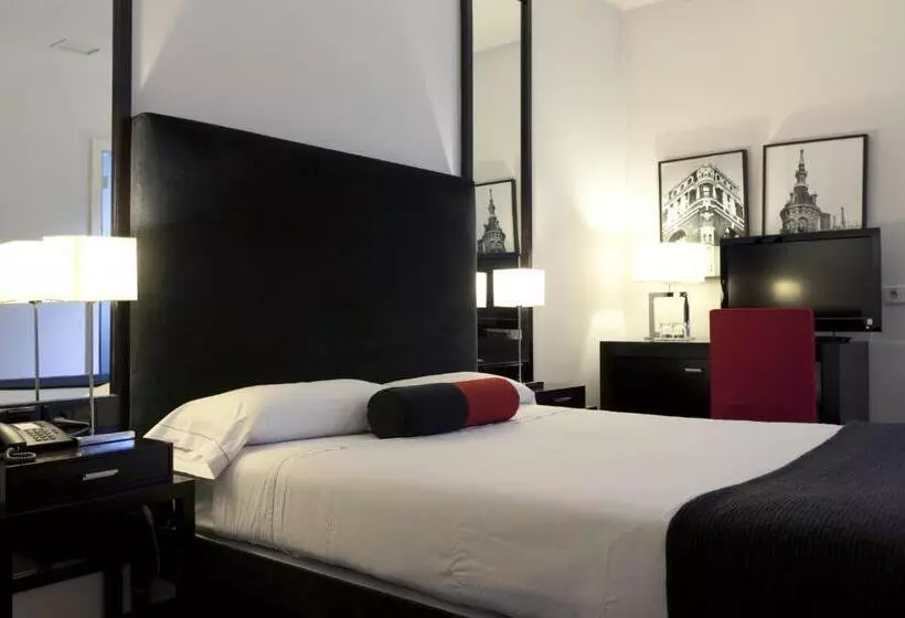 Fotos del hotel Quatro Puerta Del Sol:  21