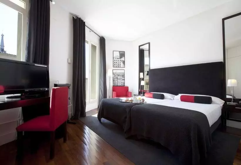 Fotos del hotel Quatro Puerta Del Sol:  12