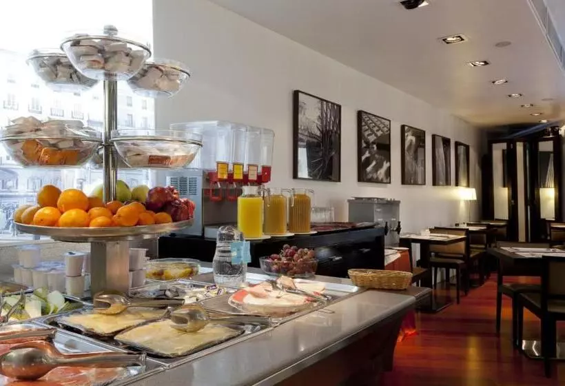 Fotos del hotel Quatro Puerta Del Sol:  13