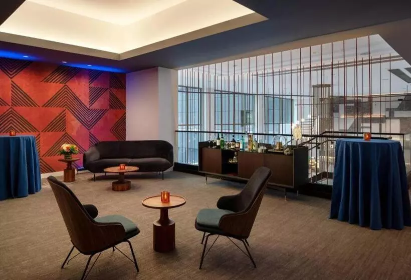 The Clancy, Autograph Collection