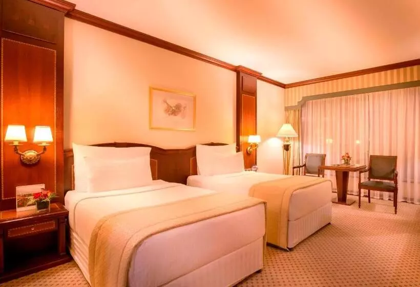 Fotos del hotel Corniche  Abu Dhabi:  2