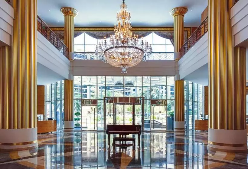 Fotos del hotel Corniche  Abu Dhabi:  3