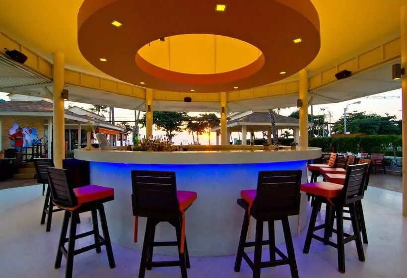 Fotos del hotel Grand Jomtien Palace:  6