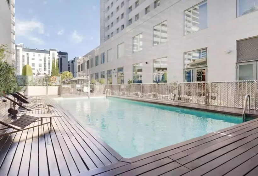 Fotos del hotel Ilunion Valencia 4:  5