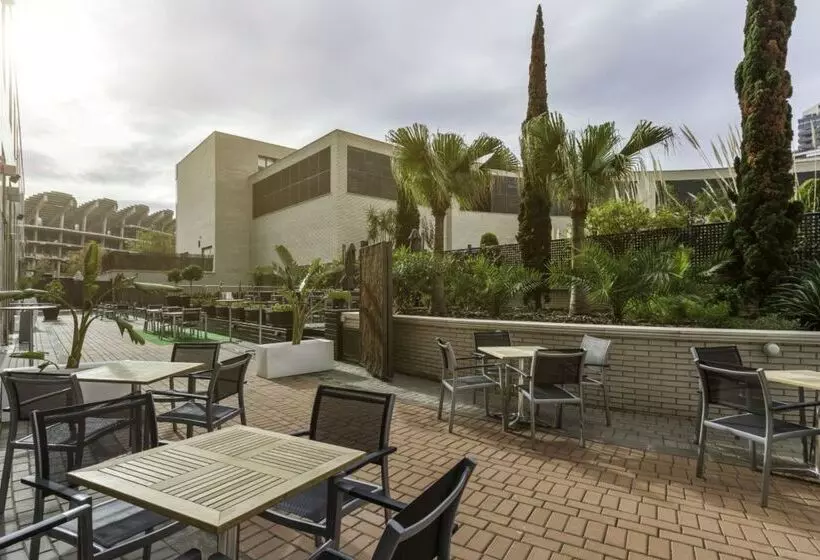 Fotos del hotel Ilunion Valencia 4:  26