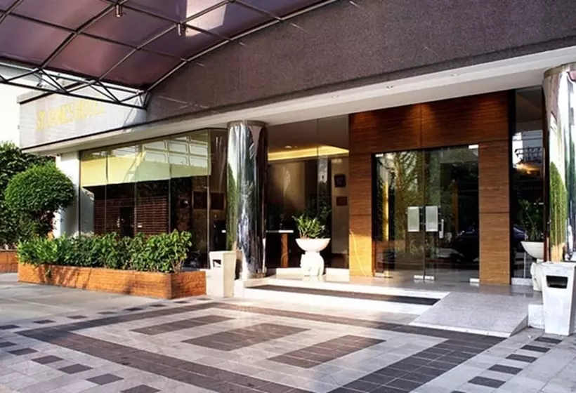 Fotos del hotel St. James Hotel:  9