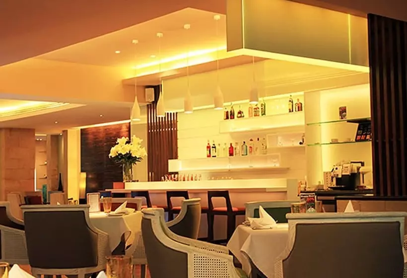 Fotos del hotel St. James Hotel:  15