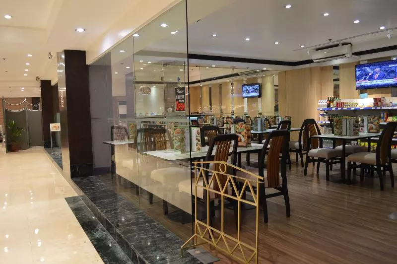 Fotos del hotel Executive Plaza:  9