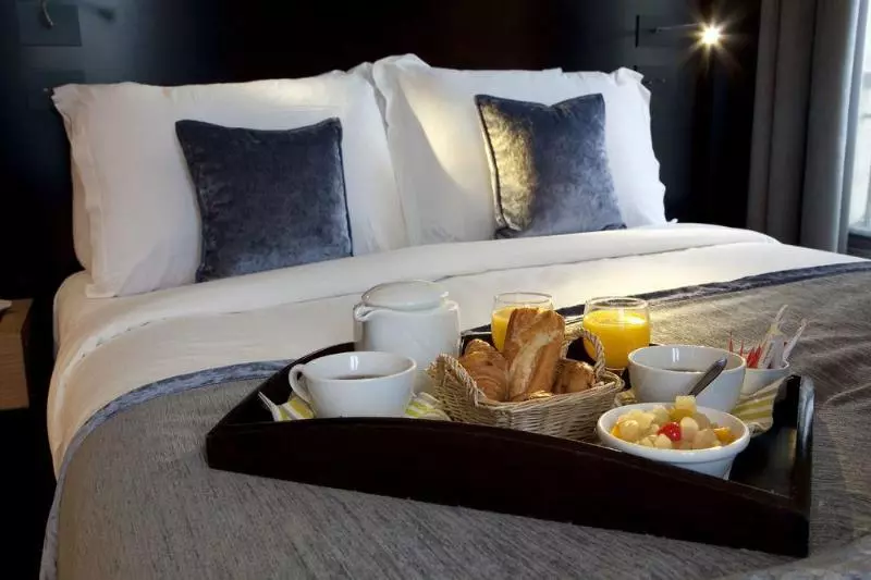 Fotos del hotel Marceau Champs-elysées:  14