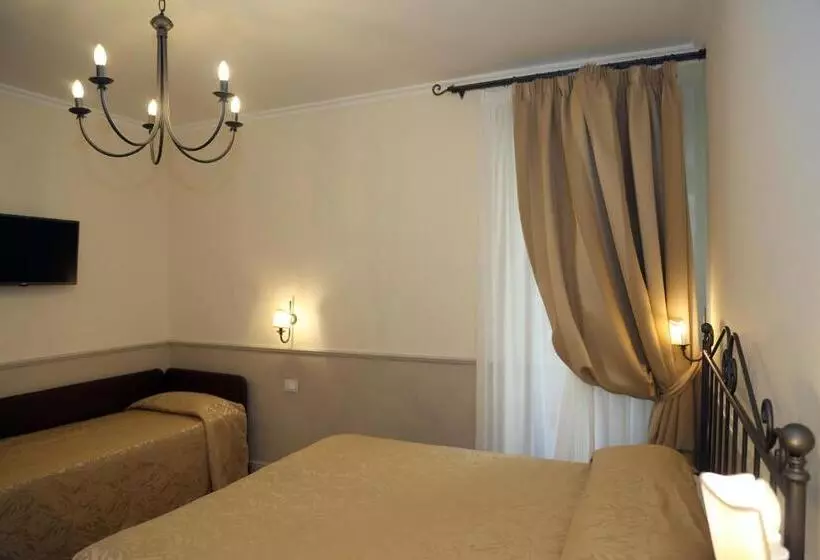 Fotos del hotel Flavia:  19