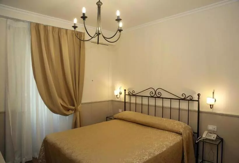 Fotos del hotel Flavia:  24