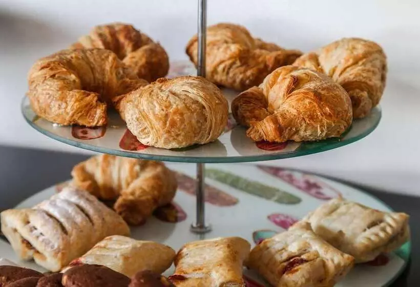 Fotos del hotel Martín Gusinde:  23