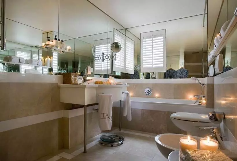 Fotos del hotel The Twelve Apostles  And Spa:  14