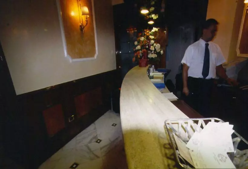 Fotos del hotel Hotel Quisisana:  4