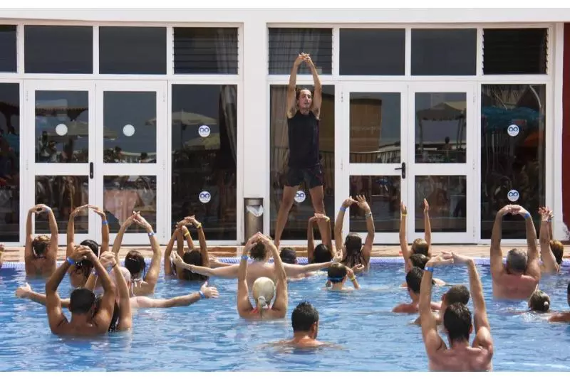 Bahía Flamingo – Only Adults Recommended