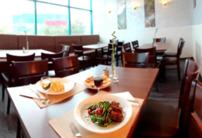 Fotos del hotel Amedia Express Praha:  15