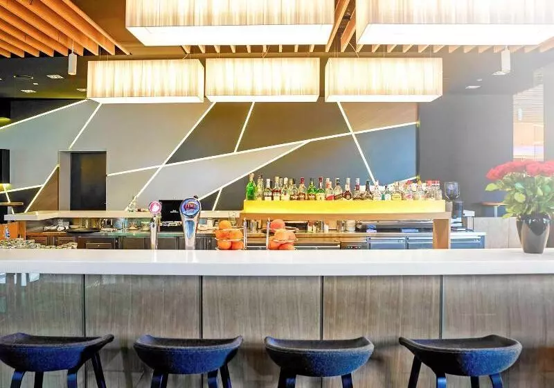 Fotos del hotel Novotel Warszawa Centrum:  7