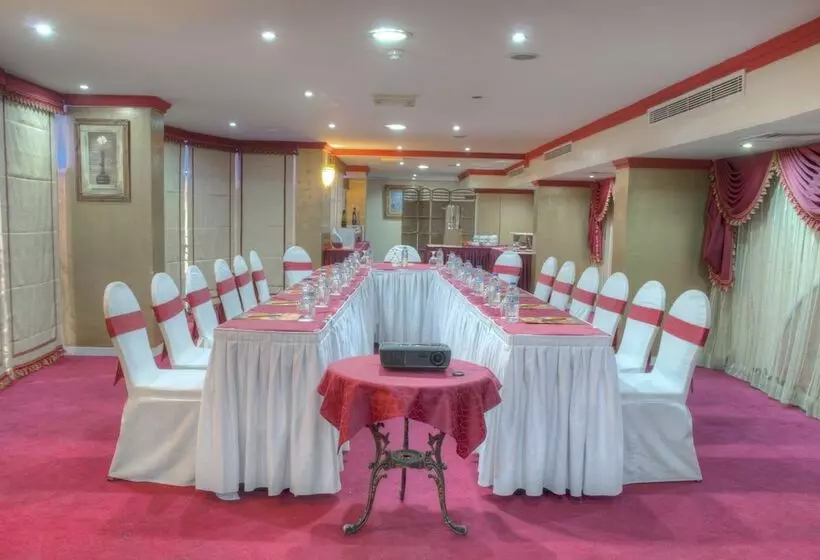 Fotos del hotel Al Maha Regency:  12