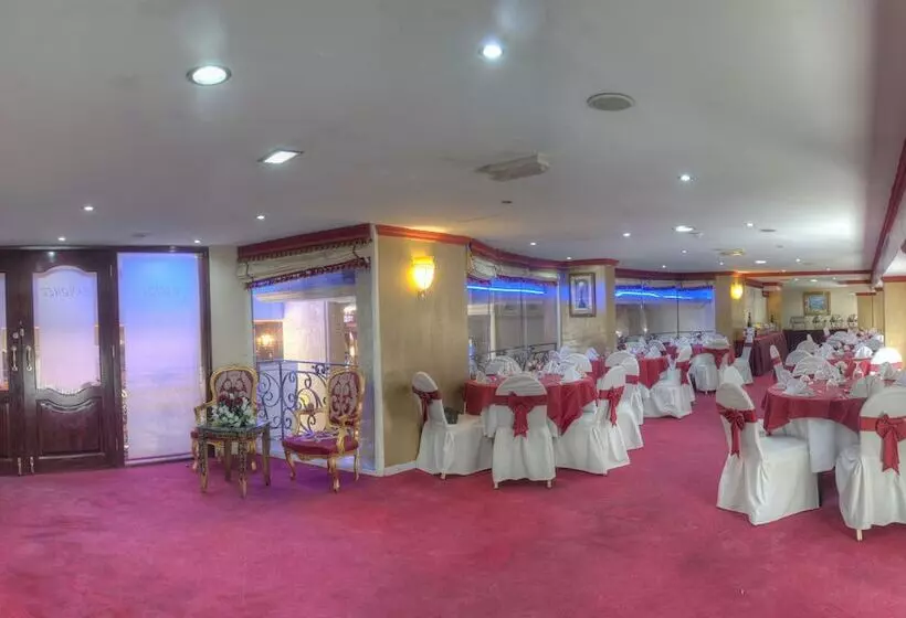 Fotos del hotel Al Maha Regency:  20