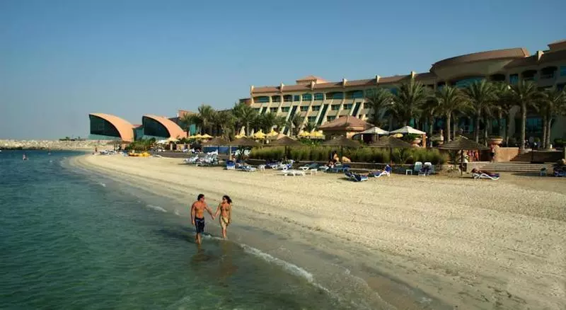 Fotos del hotel Al Raha Beach Hotel:  12