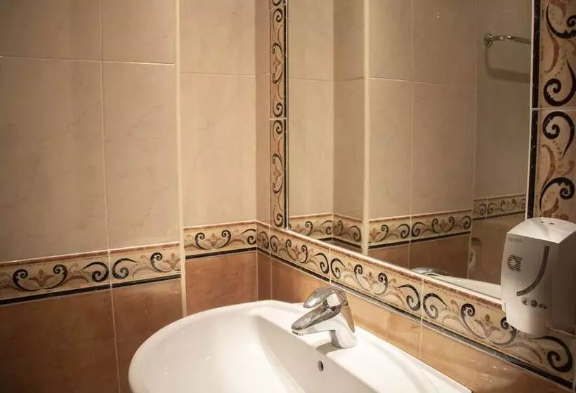 Fotos del hotel Alda Estación Oviedo:  10