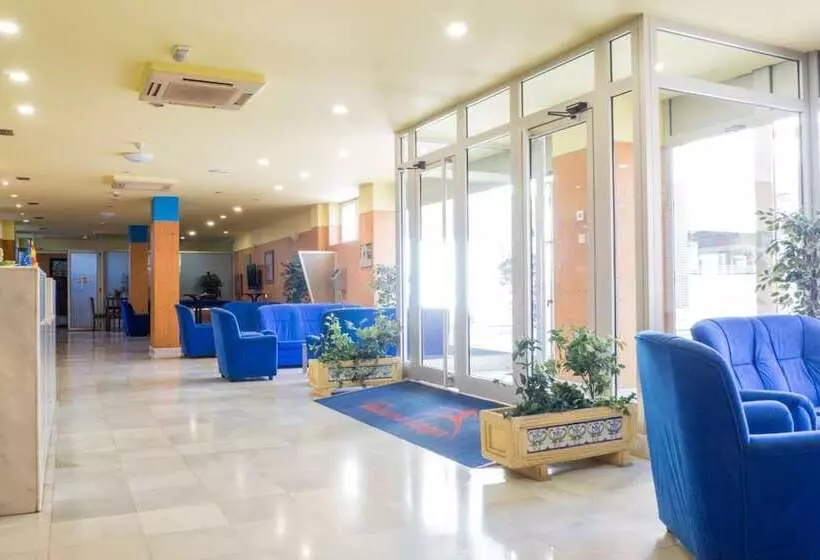 Fotos del hotel Bezana Lago:  4