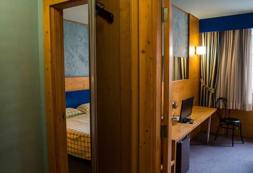 Fotos del hotel Bezana Lago:  19