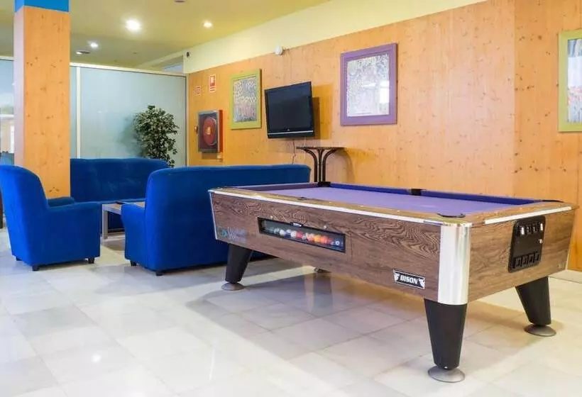 Fotos del hotel Bezana Lago:  6