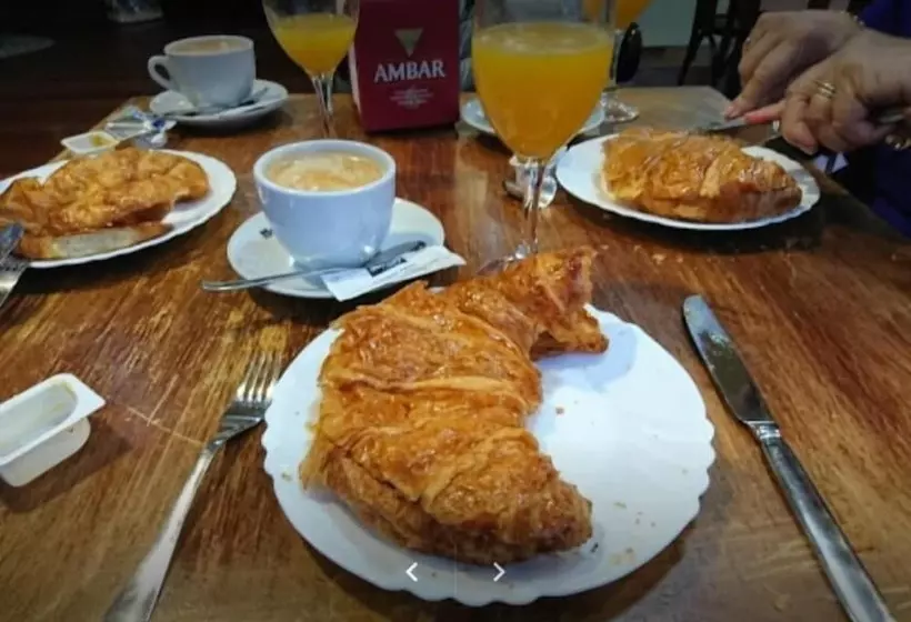 Fotos del hotel Bezana Lago:  15