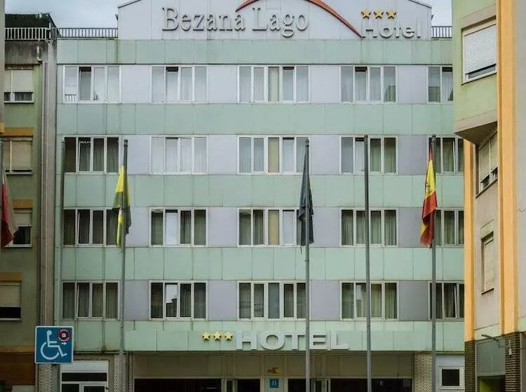 Fotos del hotel Bezana Lago:  1