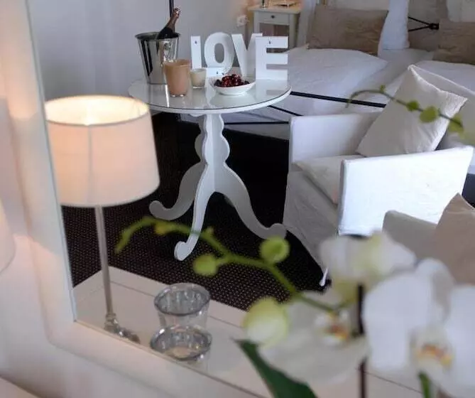 Fotos del hotel Friends:  24