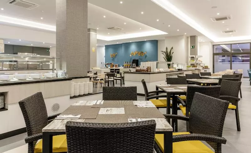 Fotos del hotel Ilunion Sancti Petri:  17