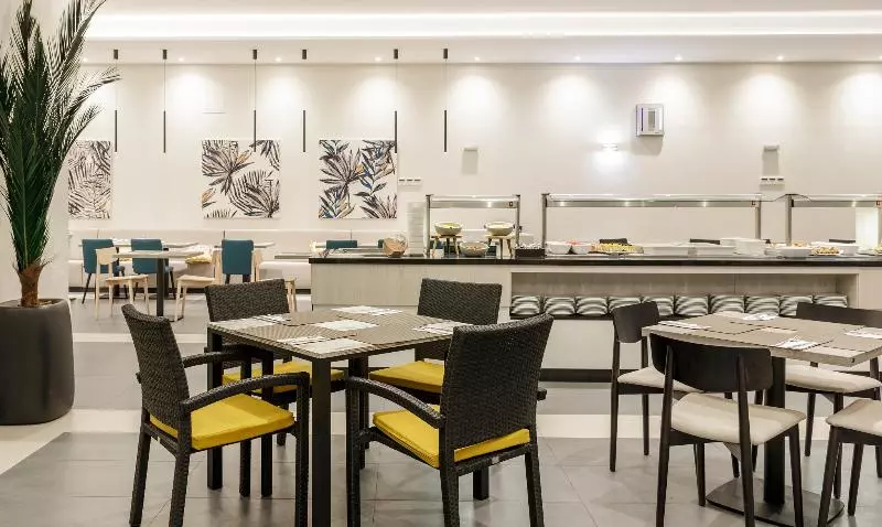 Fotos del hotel Ilunion Sancti Petri:  16