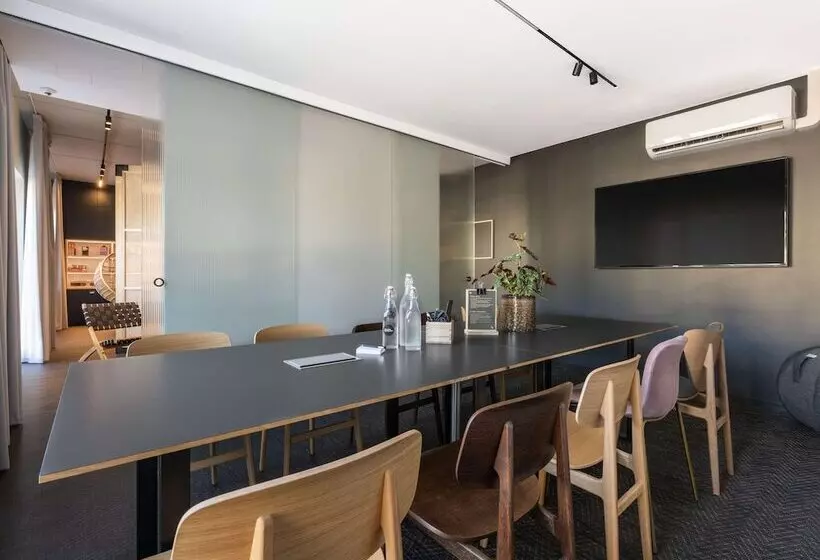 Fotos del hotel Oru Hub:  12