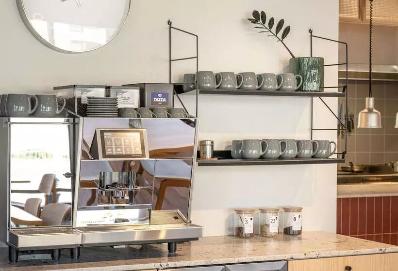 Fotos del hotel Oru Hub:  4