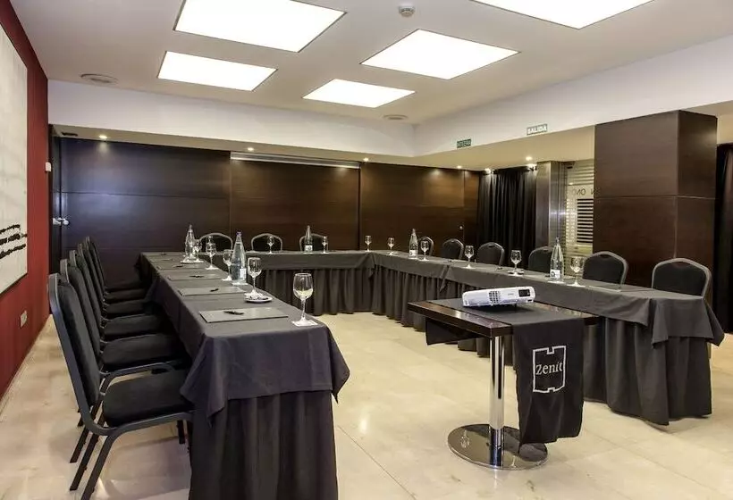 Fotos del hotel Zenit Bilbao:  17