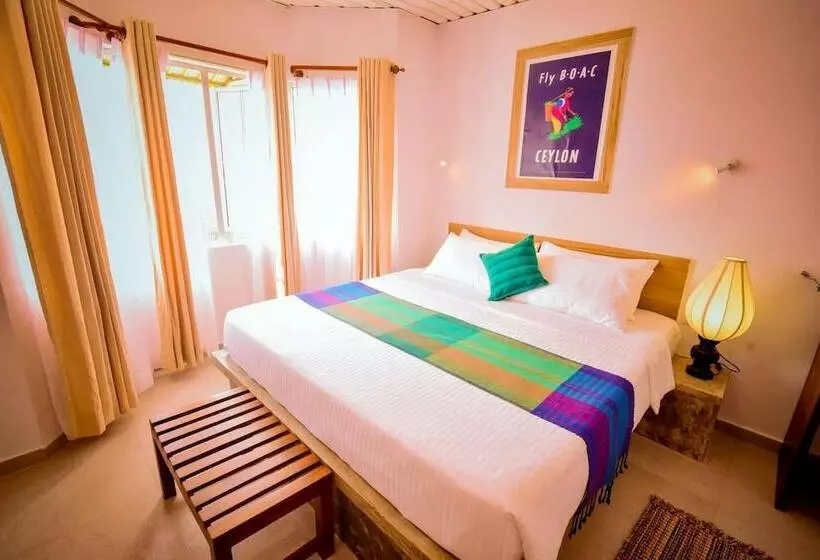 Fotos del hotel Top Terrace Cottage:  11