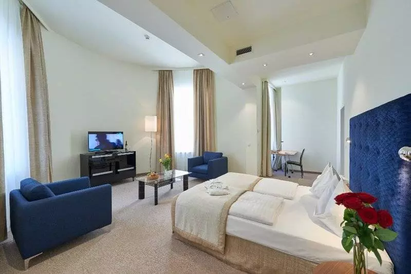 Fotos del hotel Hilight Suites:  9