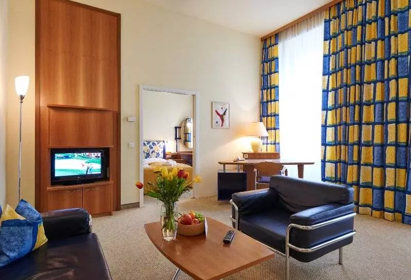 Fotos del hotel Hilight Suites:  21