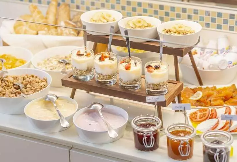 Fotos del hotel Hilight Suites:  8