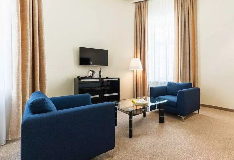 Fotos del hotel Hilight Suites:  24