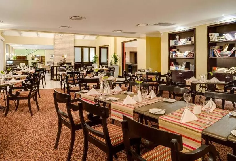 Fotos del hotel Protea  By Marriott Bloemfontein:  3