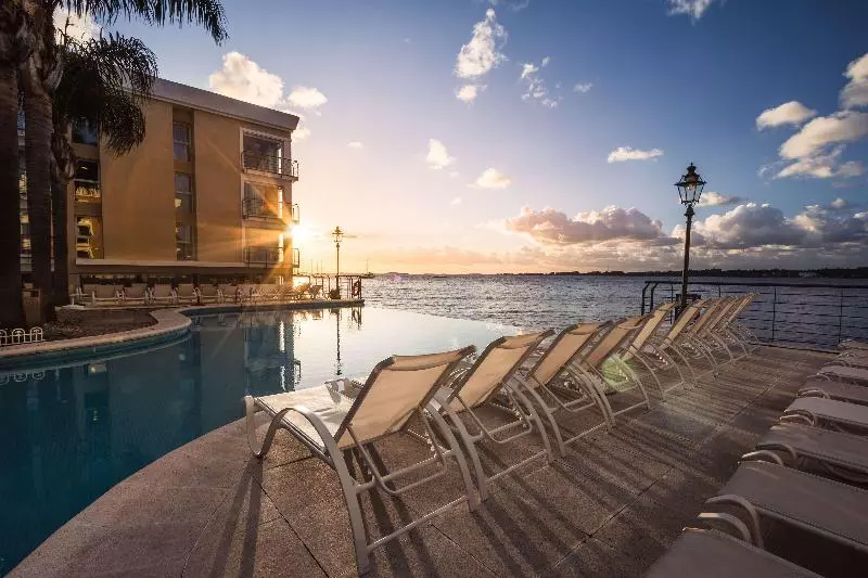 Fotos del hotel Radisson Colonia Del Sacramento:  13