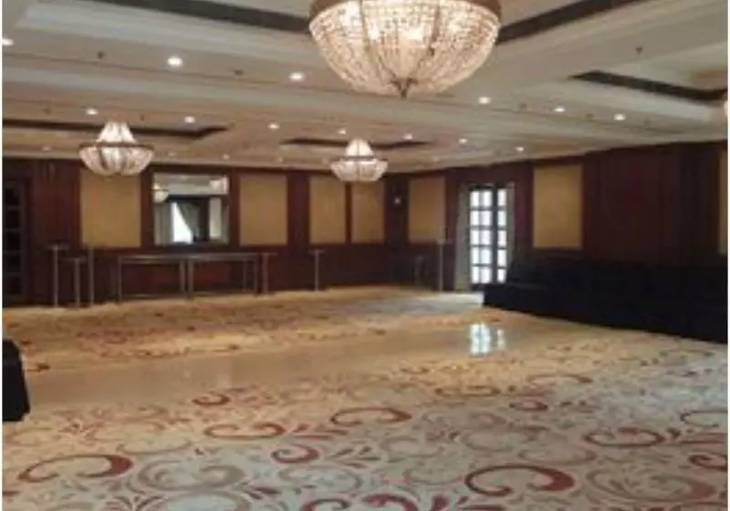 Fotos del hotel Radisson Hotel Varanasi:  10