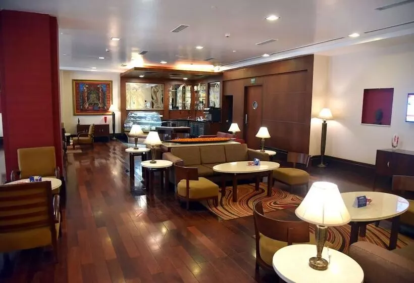 Fotos del hotel Radisson Hotel Varanasi:  4