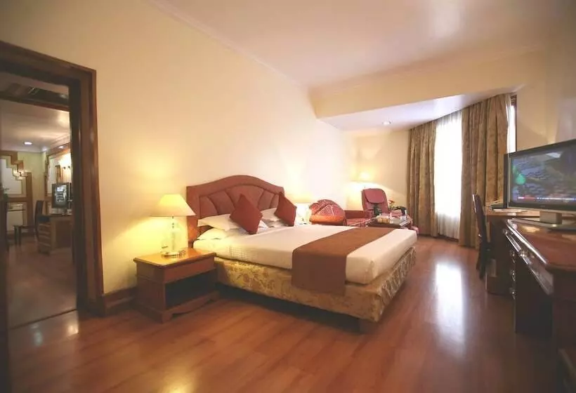 Fotos del hotel The Capitol:  21