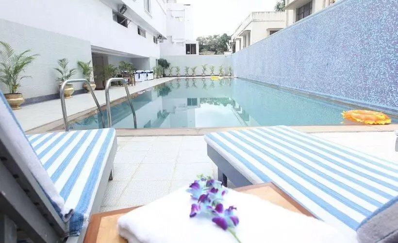 Fotos del hotel The Capitol:  3