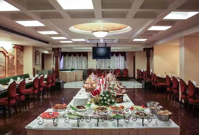 Fotos del hotel Quality Inn Residency:  11