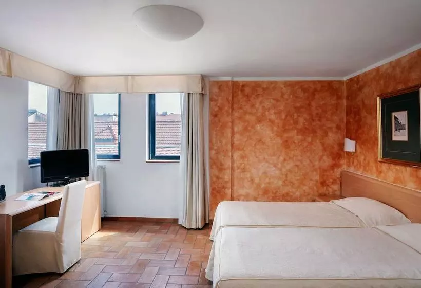 Fotos del hotel Roma Prague:  15