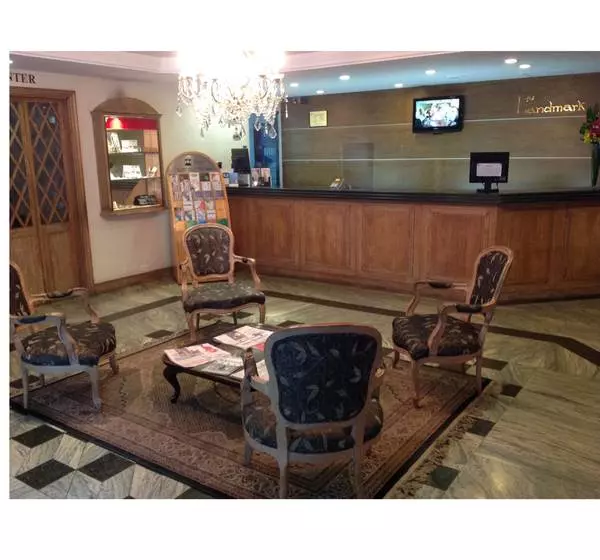 Fotos del hotel The Landmark Residence  Oficial:  3